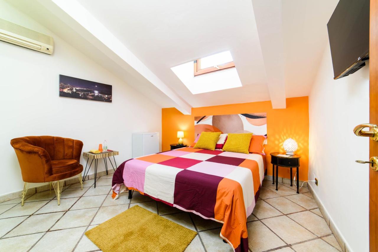 Casa Raffaela Bed & Breakfast Naples